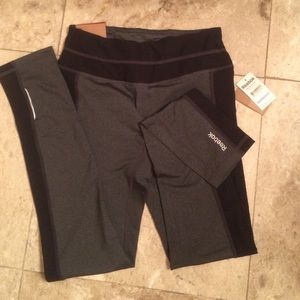 REEBOK. ankle length athletic leggings!