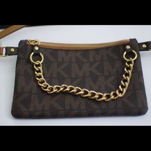 Micheal Kors belt bag