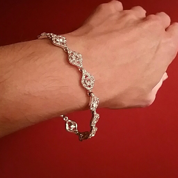 Bracelet - Picture 2 of 4