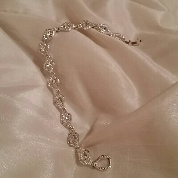 Bracelet - Picture 3 of 4