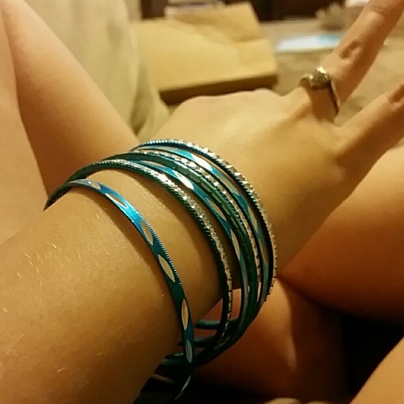 Blue and silver bangle bracelets - Picture 1 of 2