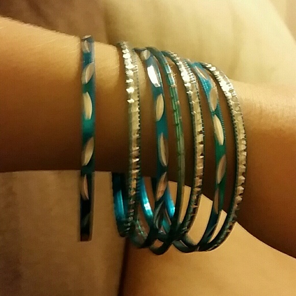 Blue and silver bangle bracelets - Picture 2 of 2