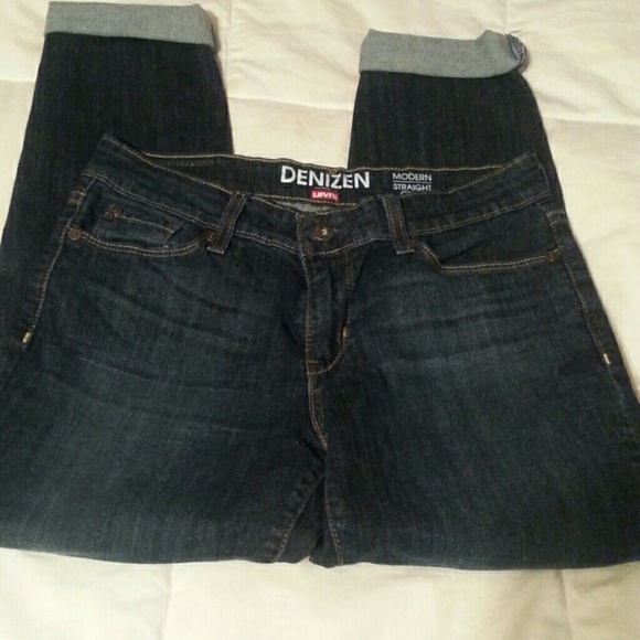 Cropped denim