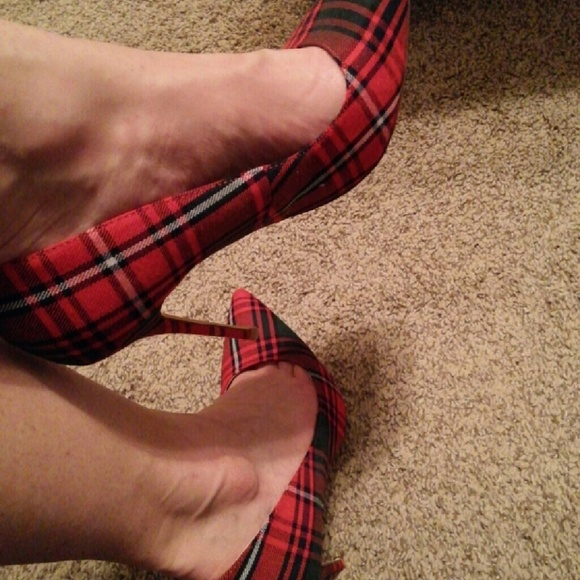 Plaid high heels