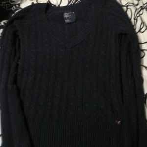 American Eagle V-Neck Sweater