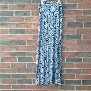 Maxi patterned skirt. NEVER WORN