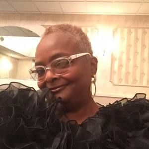 Meet your Posher, Joyce