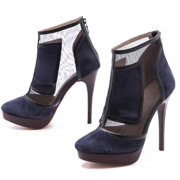 L'AGENCE Shoes - L'AGENCE Sexy leather & mesh bootie ✨✨