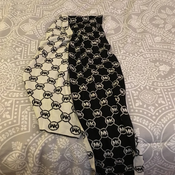 Michael Kors scarf