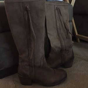 Steve Madden boots