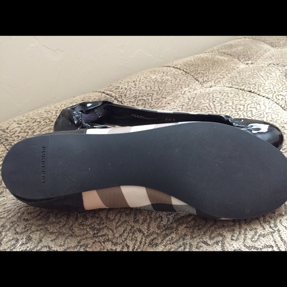 Burberry Nova Check plaid ballerina flat shoes - Picture 2 of 4