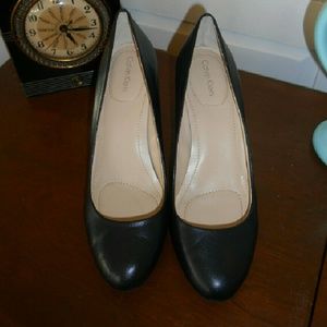 Calvin Klein Navy Blue Classic Pumps Heels