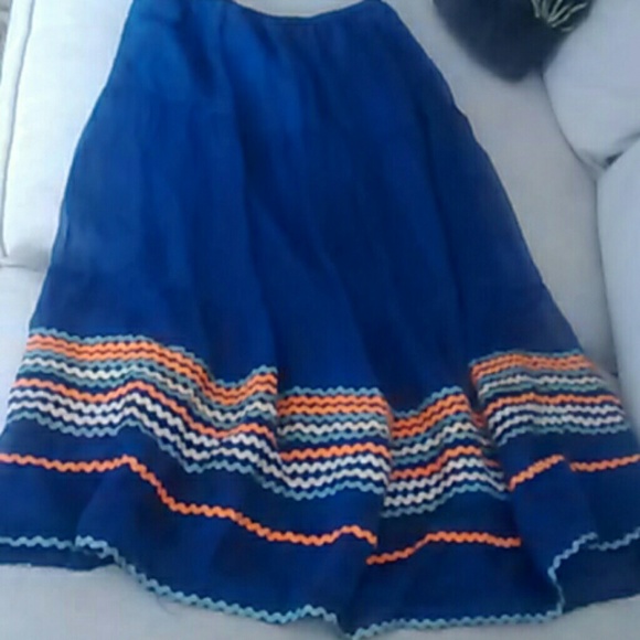 100% polyester a line maxi skirt with lining under