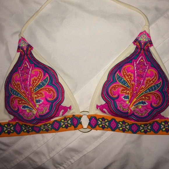 VS bikini top
