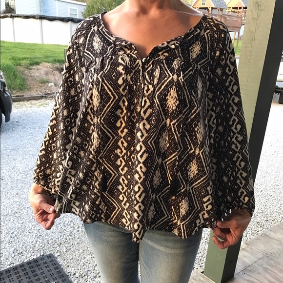 American eagle flowy blouse - Picture 3 of 5