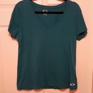 Oakley casual top