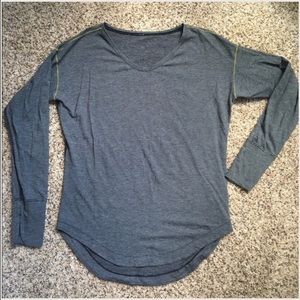 Lululemon striped long sleeved top w/ thumb holes