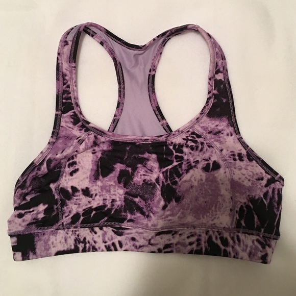 Sports bra
