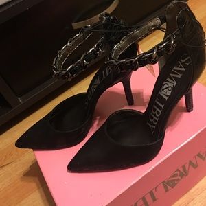 Sam & Libby for Target Pumps