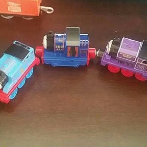 Thomas take and play diecast trains