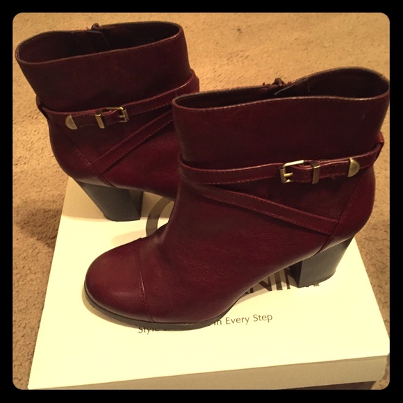 Ankle boots - Picture 1 of 4