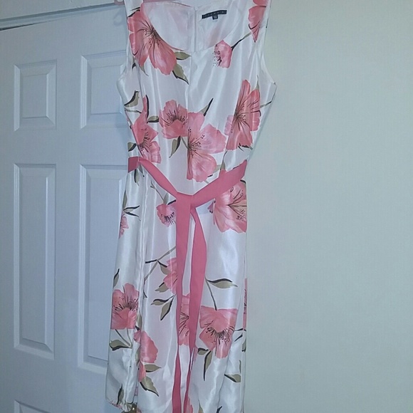 NWOT Flimingo pink flare dress