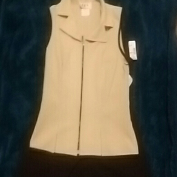 Out fit shirt and  shorts like skirt