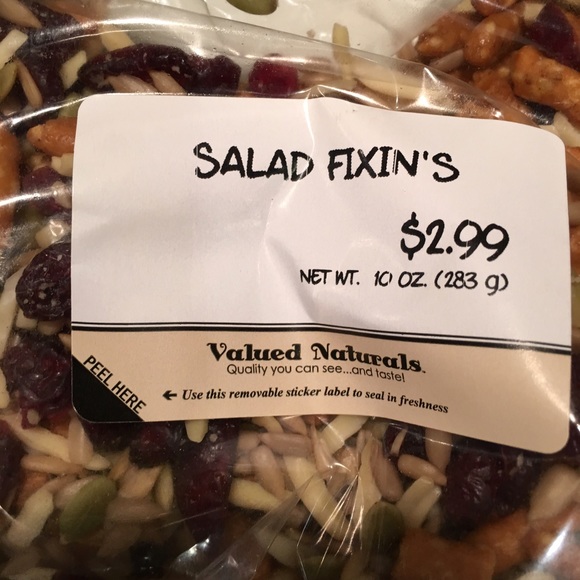 Meet your Posher, Nicole - Picture 1 of 1