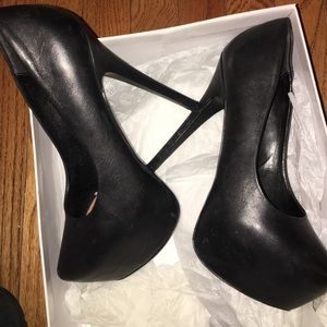 Steve Madden Pumps