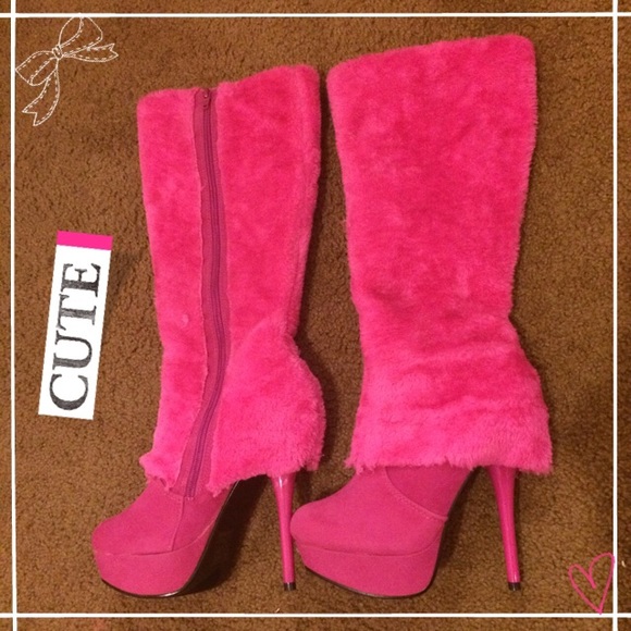 FUSHIA PLATFORM  BOOTS