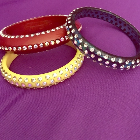 BRACELET BUNDLE!!