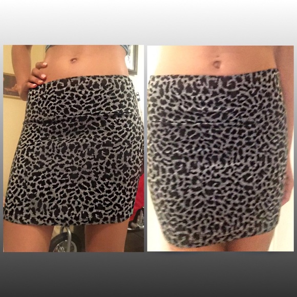 Wet Seal Gray & Black Cheetah Skirt