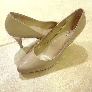 Ellen Tracy Nude Pumps