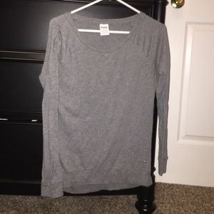 Grey long sleeved shirt