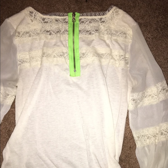 Gimmicks blouse - Picture 3 of 3