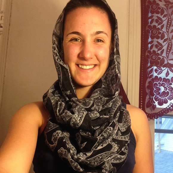 Infinity scarf - Picture 2 of 2