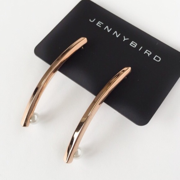 Jenny Bird Jewelry - Jenny Bird Rose Gold Maigret Stick Earrings.