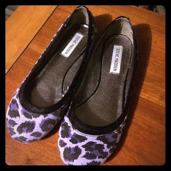 Steve Madden Flats!