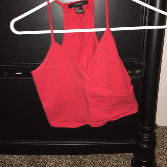 Red crossed crop top
