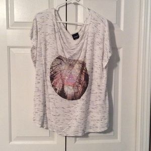 Graphic shirt. 💥SOLD💥