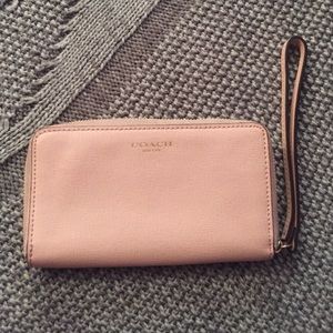 Coach wallet/wristlet