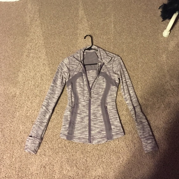 RARE GRAY LULU JACKET