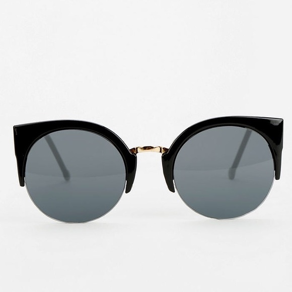 ❤️BOGO❤️New Urban Outfitters Black Club Master