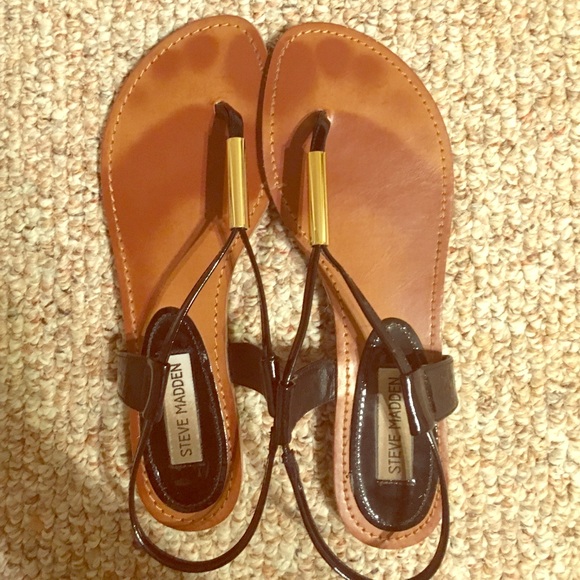 Steve Madden black sandals