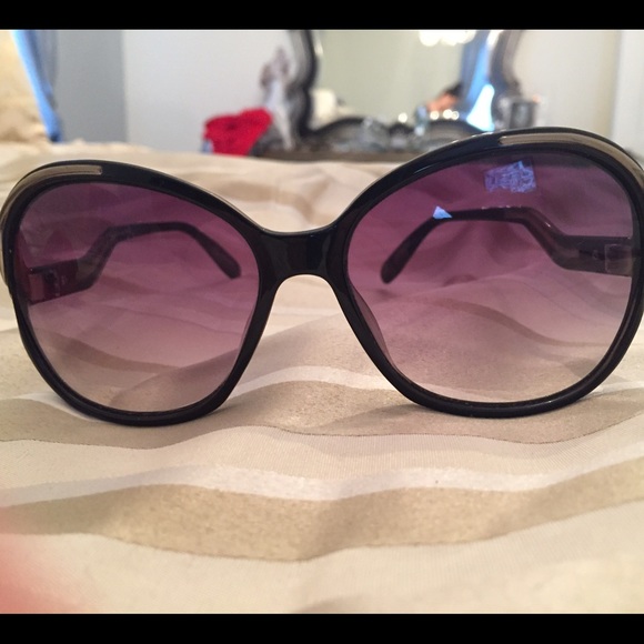 Valentino sunglasses