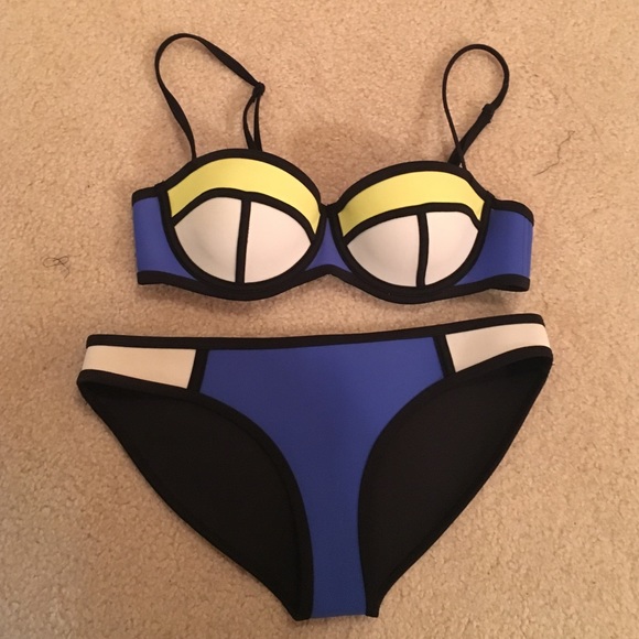 Triangl bathing suit