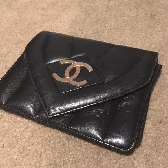 Chanel clutch