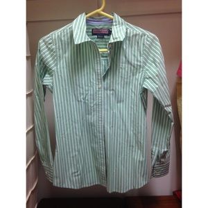 green and white striped vineyard vines button down