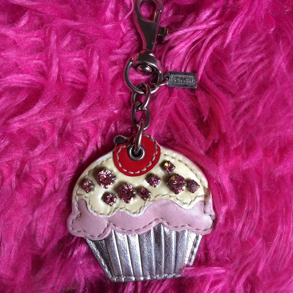 ✨COACH✨leather & pink swarovski cupcake charm