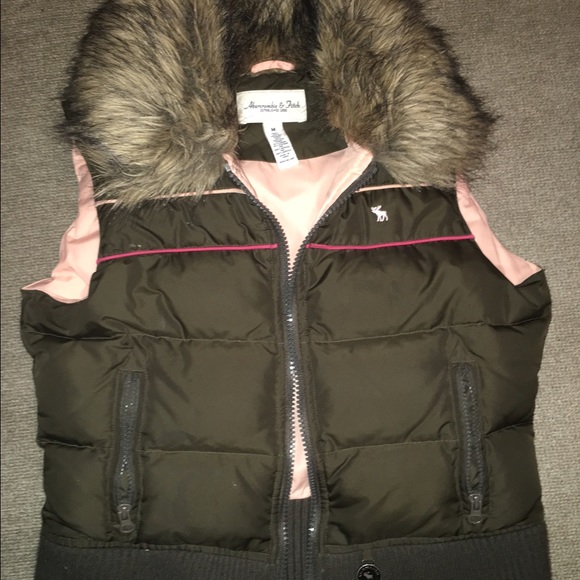 Cute a&f down vest